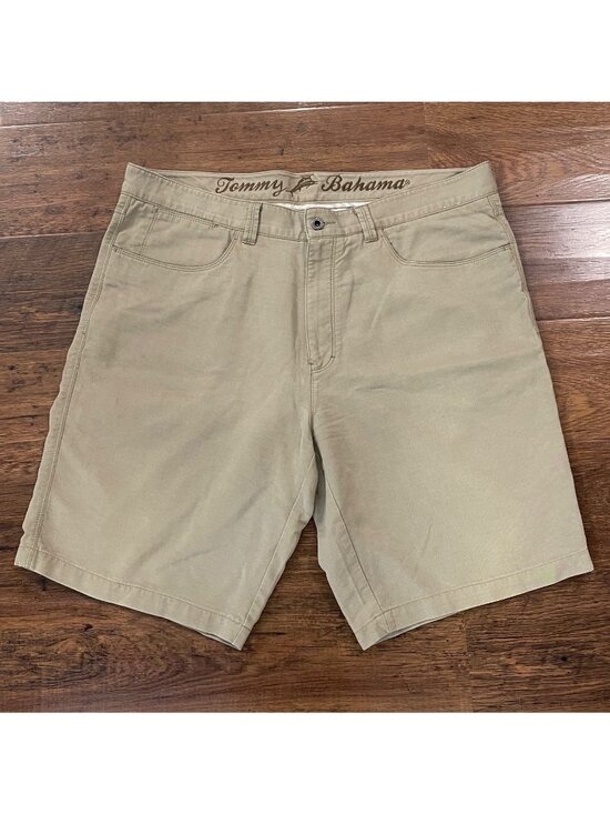 Tommy Bahama Other - Tommy Bahama Men’s Shorts Sz 38